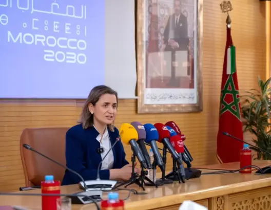 الحكومة تعول على الذكاء الاصطناعي لتسريع الانتقال الرقمي بالمملكة
