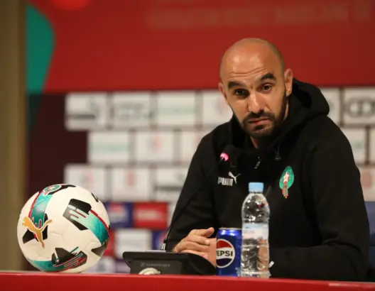 الركراكي يرفض الرضوخ للضغوط ويعلن المشاركة بالأشبال في كأس العرب و”الشان”