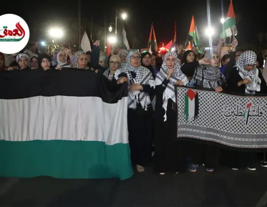 تخليدا لذكرى طوفان الأقصى.. مسيرة ليلية تدين الصمت العربي والدولي ضد جرائم الاحتلال بحق الفلسطينين