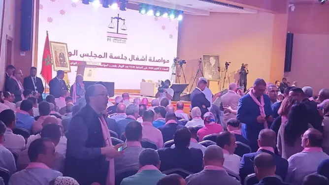 سفير المغرب الأسبق بالجزائر مرشح فوق العادة لرئاسة “برلمان الاستقلال”