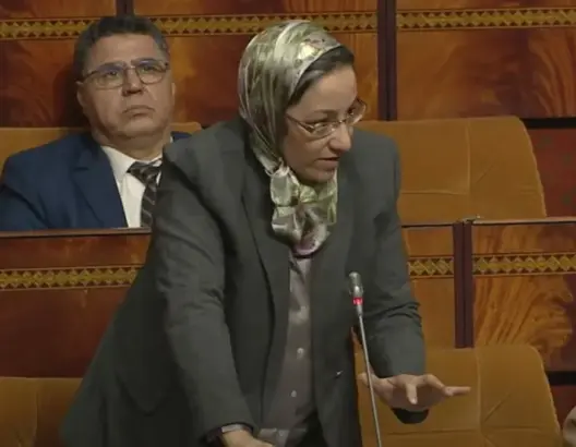 الزخنيني: معركة تحرير الإنسان لا تكتمل إلا بفك القيود عن المرأة والمساواة خيار وجودي