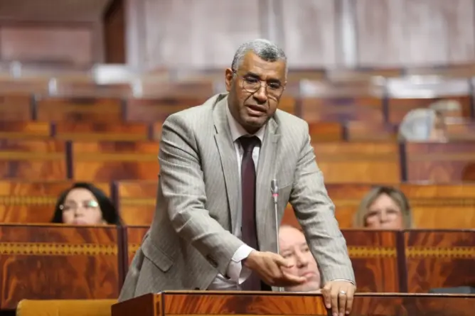 بووانو يدعو البرلمان لتفعيل لجنة “الصحراء المغربية” وعقد جلسة عن فلسطين