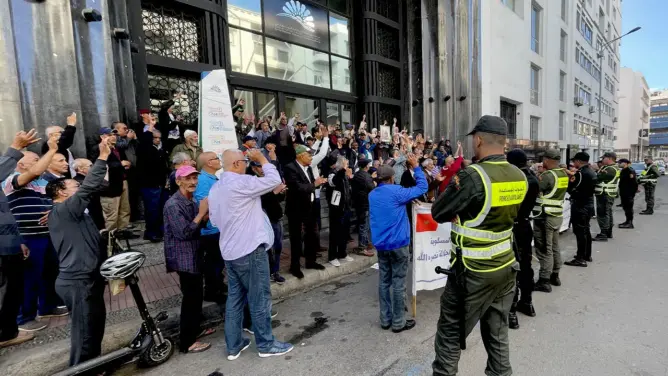 متقاعدو “ليديك” يطالبون باسترجاع مستحقاتهم في الوقفة 99 أمام مقر الشركة ويناشدون والي جهة البيضاء