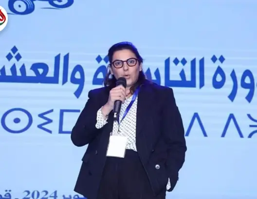 المنصوري تدافع عن زوجها
