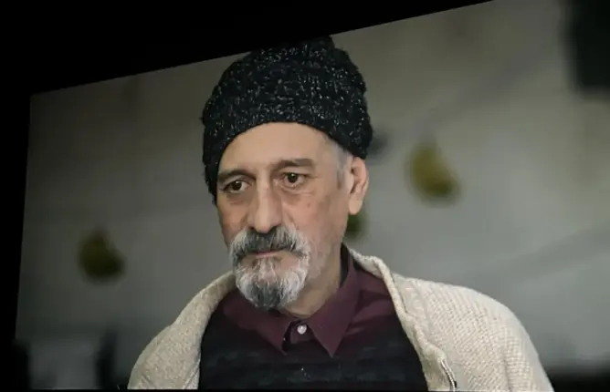 هل يقف القانون حاجزا أمام دعوات التبرع بالكبد لإنقاذ حياة الممثل الشوبي؟