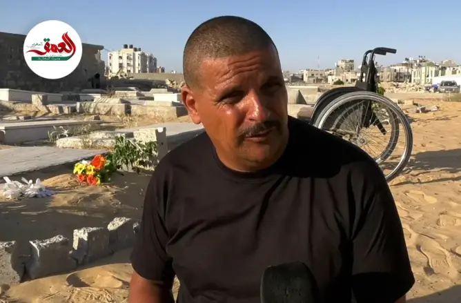 يزور نصف جسده بالمقبرة.. قصة فلسطيني بتر الاحتلال نصفه الأسفل بغزة (فيديو)