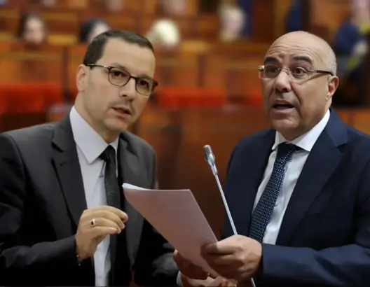 الصمدي يكذب ميراوي بشأن توقيع حكومة العثماني اتفاقا لتقليص تكوين الأطباء