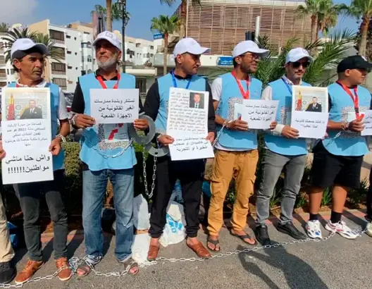أكادير .. احتجاج مرشدين غير نظاميين