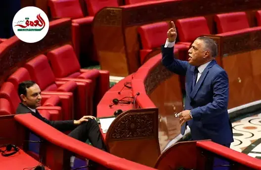 نقابة مخاريق تتهم الحكومة بالانحراف