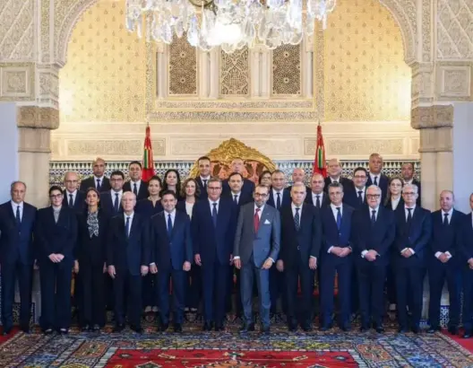 بين ضغط الشعب والعرش.. هل تنجح الحكومة في تنفيذ إصلاحاتها قبل نهاية ولايتها؟