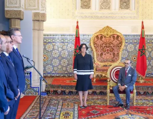 الملك يستقبل الأعضاء الجدد المعينين بالمجلس الأعلى للاتصال السمعي البصري