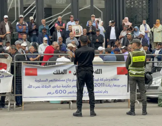 “ليديك والنقابة داتنا فلوسنا”.. متقاعدوا ليديك يستمرون في الاحتجاج ومطالب بتدخل السلطات المعنية