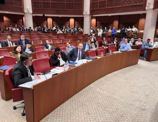 المعارضة: قانون مالية 2025 يعكس “الوجه القاسح” للحكومة والنجاحات المسجلة مبادرات ملكية