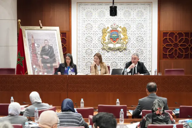 “تهميش” الجالية يجلب انتقادات ضد الحكومة.. ومطالب برلمانية بـ”ردّ جميل التحويلات”