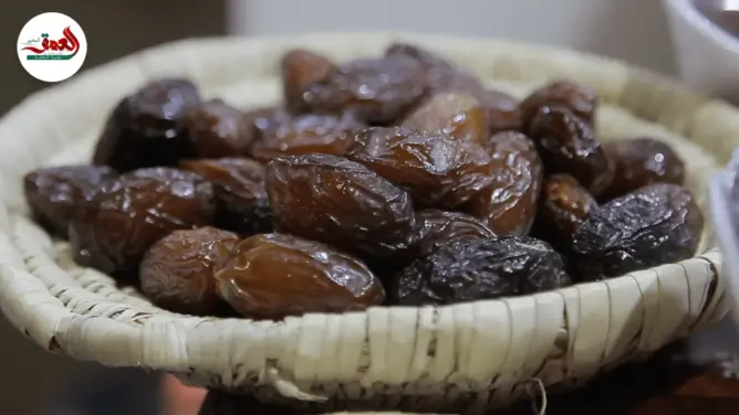 منتجات مبتكرة وهدايا فاخرة لعارضين عربيين بملتقى أرفود للتمور