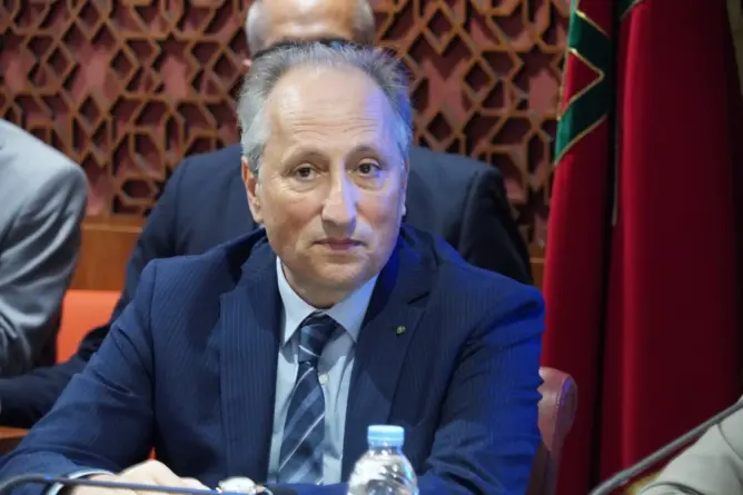 دكاترة التعليم يدعون للتصعيد ضد “مماطلة” الوزارة ويطعنون في نزاهة عملية الانتقاء