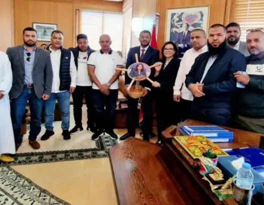 الدريوش تتعهد بحل إشكالات الصيد البحري بالأقاليم الجنوبية