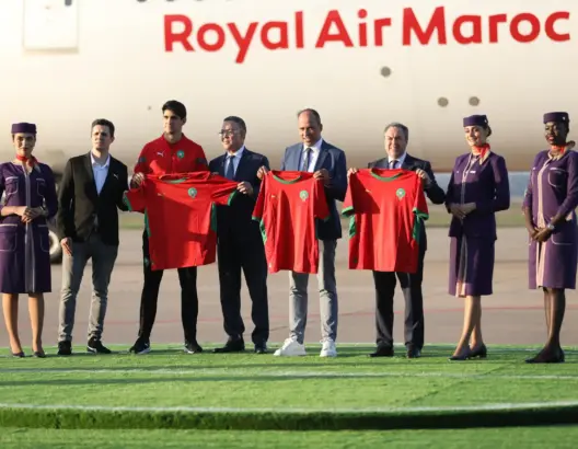 تقديم القميص الجديد للمنتخب المغربي بحضور لقجع وحرمو والركراكي.. ومدير “لارام”: يوم تاريخي (فيديو)
