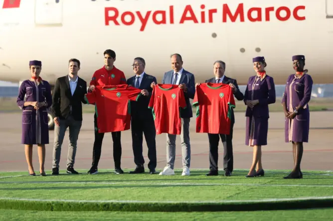 تقديم القميص الجديد للمنتخب المغربي بحضور لقجع وحرمو والركراكي.. ومدير “لارام”: يوم تاريخي (فيديو)