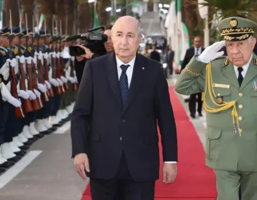 تعديل حكومي بالجزائر.. تبون يقبل استقالة وزيره الأول ويعيد تعيينه في منصبه