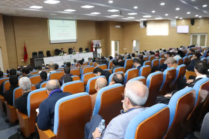 أكاديميون من المغرب وخارجه يبرزون تاريخ العلوم في الحضارة الإسلامية بندوة دولية بتطوان (صور)