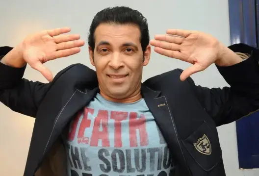 القضاء المصري يدين المغني سعد الصغير بالسجن النافد