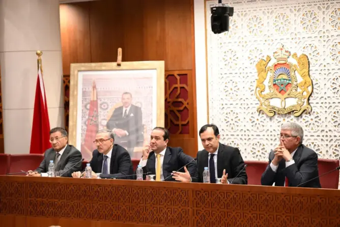 قانون الإضراب يجمع السكوري ببرلمانيي الأغلبية والمعارضة وتأجيل البت في تعديلات النواب