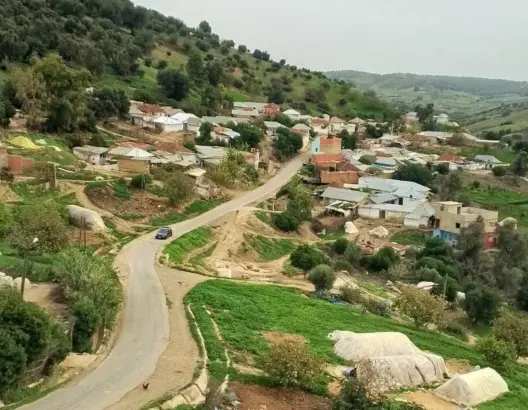 “غياب الأنترنت وطريق محفوفة بالمخاطر”.. سكان أسجن بوزان يرفعون نداءاتهم دون استجابة