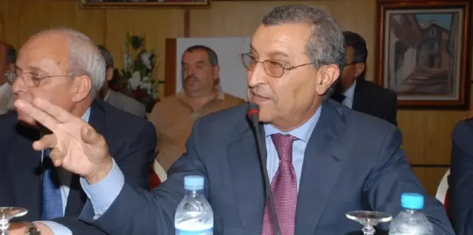 سجن عكاشة يستقبل محمد أوزال الرئيس السابق للرجاء