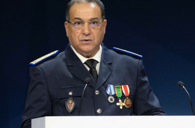 الدخيسي في تونس
