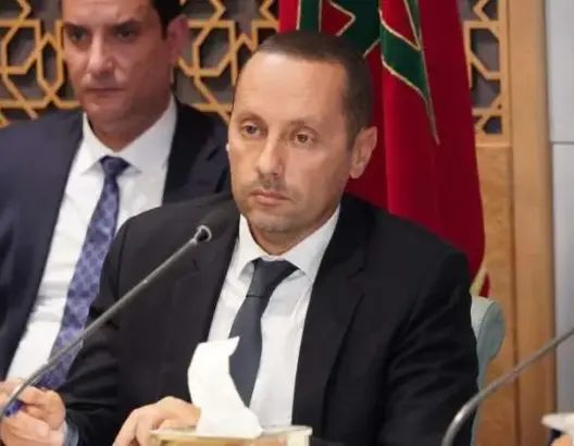 تحذيرات برلمانية من “صفقات على المقاس” بوزارة الصحة بعد إلغاء عقود سارية