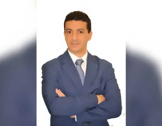 القندوسي يمكن الأحرار من الحفاظ على مقعده بمجلس المستشارين عن جهة فاس