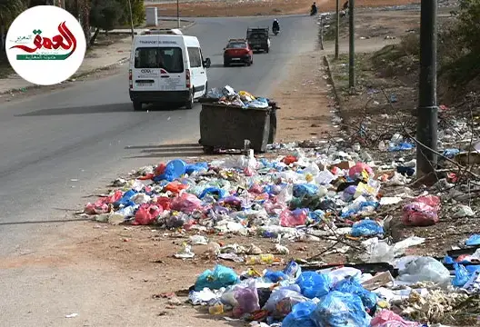 تراكم النفايات بحي زواغة بفاس يثير غضب الساكنة