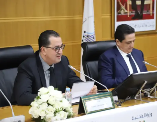 التازي ومورو يشيدان بأهمية الجهوية المتقدمة ويؤكدان على المقاربة التشاركية (فيديو)