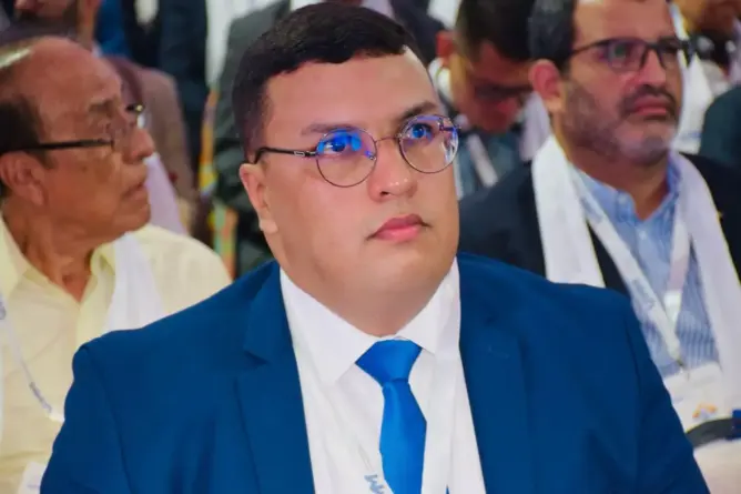 انتخاب منصور لمباركي رئيسا لمجلس مجموعة الجماعات الترابية لجهة العيون الساقية الحمراء