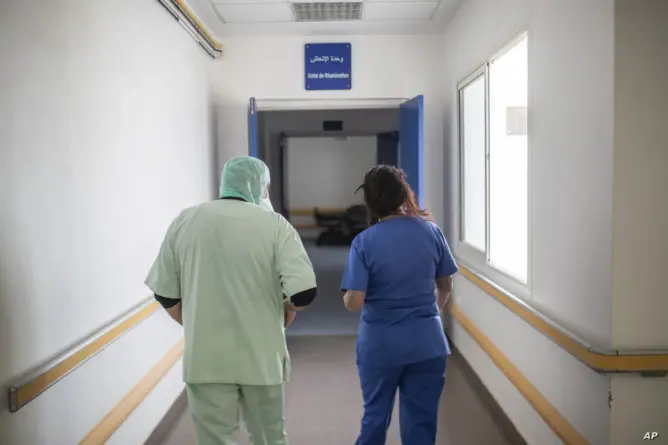 أطباء القطاع الخاص يطالبون بالفصل بين اختصاصات الهيئة الوطنية ومهام النقابات