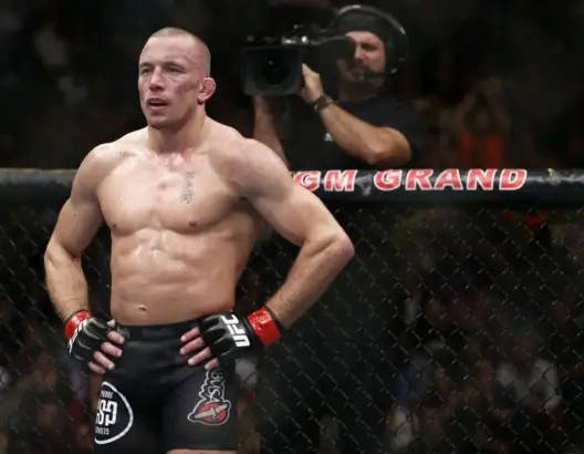 جورج سانت بيير أكثر المقاتلين الحاصدين للألقاب في بطولة UFC