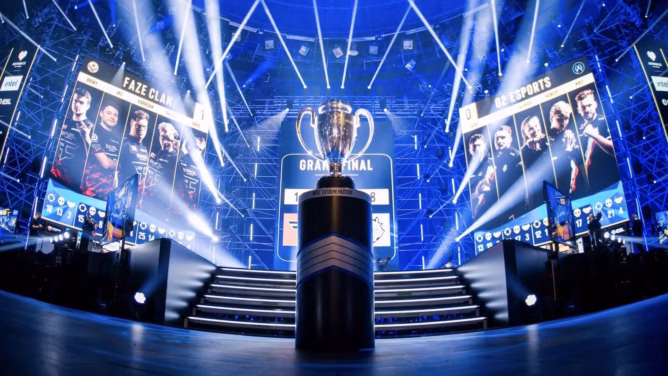 مستقبل ألعاب الـ Esport في عام 2025: تحول كبير في عالم الرياضة الإلكترونية