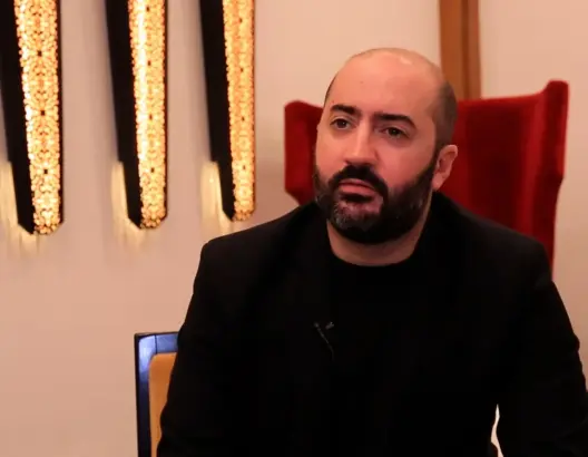 لزرق: شركات أجنبية تشترط تناول مواضيع الفقر والمرأة.. وعلى المخرج التمسك برؤيته (فيديو)