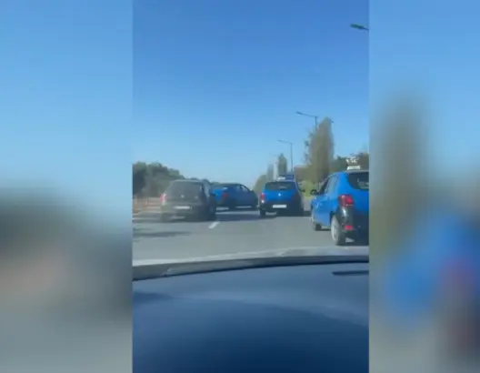 “تسيب” سيارات الأجرة يستعجل تقنين تطبيقات النقل لإنهاء “فوضى شرع اليد”