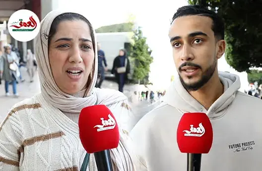 صراع التطبيقات وسيارات الأجرة