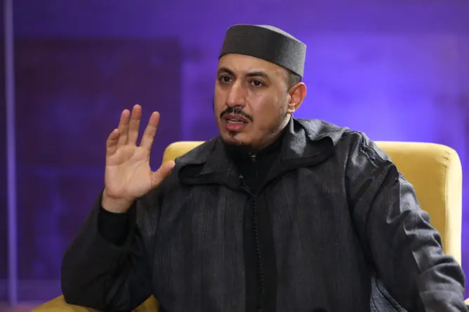رفوش: وهبي مستفز واستعرض عضلاته بدل التعديلات.. وشرعنة العلاقات الرضائية نوع من الداعشية (فيديو)