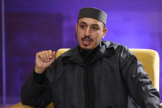 رفوش: موقف رابطة علماء المغرب العربي متشدد.. وإمارة المؤمنين تحمي الإسلام بالمغرب (فيديو)