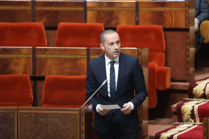 نقابة صحية تدق ناقوس الخطر بجهة العيون وتحذر من تداعيات “التدبير الأحادي” للمرحلة الانتقالية