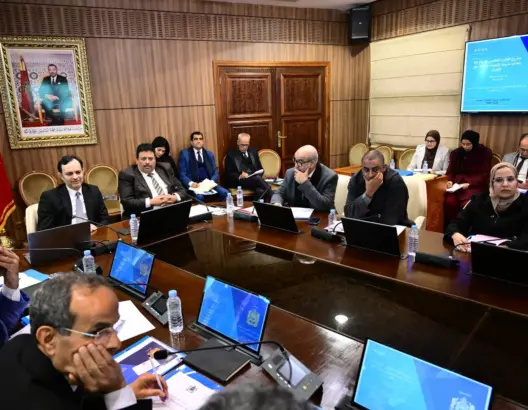 تقنين الإضراب.. الحكومة توافق على تعديلات إضافية وتتعهد بتلبية تطلعات الشغيلة