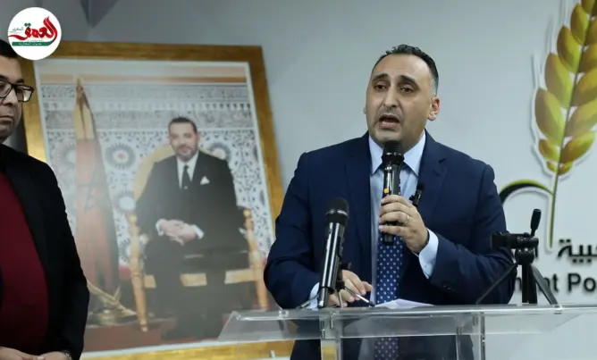 إسحاق شارية يحذر من “الموت السريري”