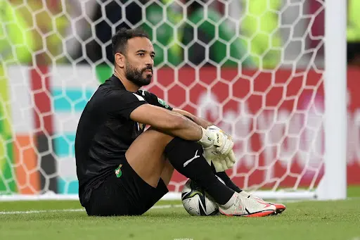 احترام متبادل رغم العداء التقليدي.. جماهير الوداد تعلق على مغادرة الزنيتي للرجاء