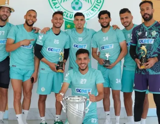 “انتفاضة” لاعبي الرجاء.. بداية لإعادة البناء أم استمرار أزمات متراكمة؟