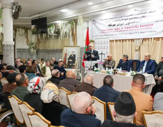 وعود انتخابية.. بركة يروج لـ”فرص المونديال” لاستمالة أصوات قلعته الانتخابية
