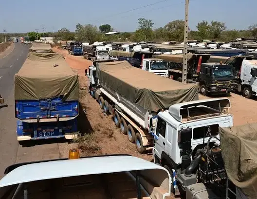 تفاصيل جديدة بشأن اختفاء 4 سائقين مغاربة على الحدود بين بوركينا فاسو والنيجر
